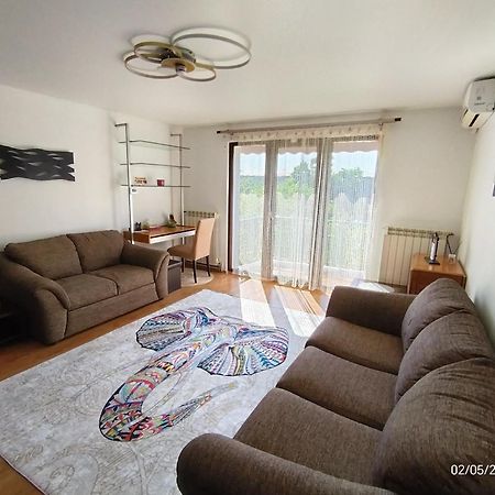 Arka Apartment Craiova Dış mekan fotoğraf