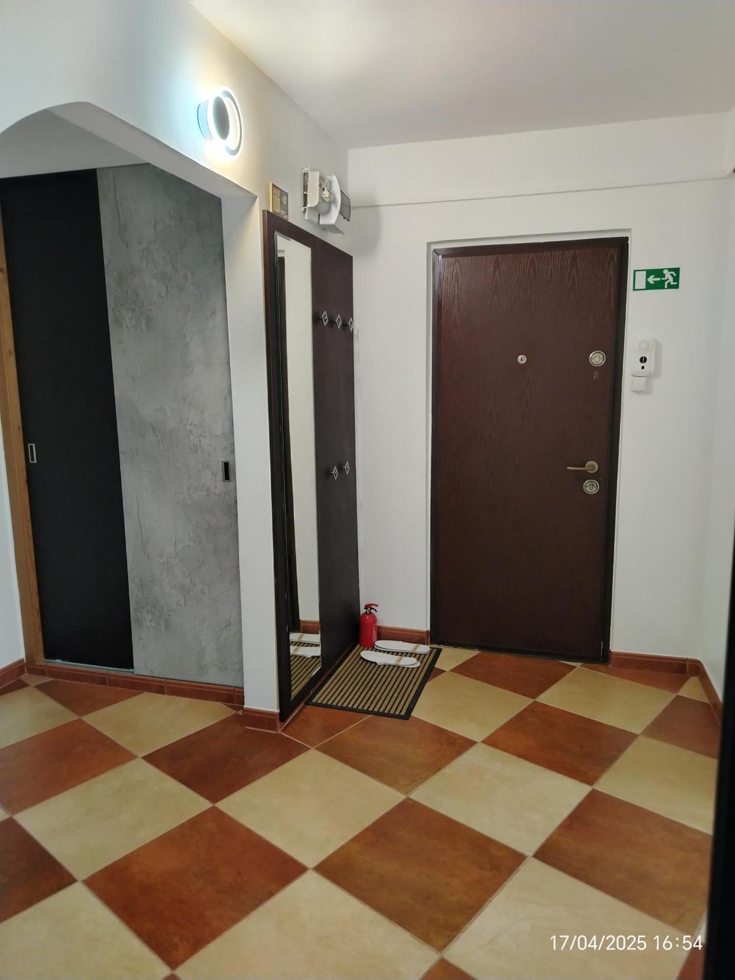 Arka Apartment Craiova Dış mekan fotoğraf